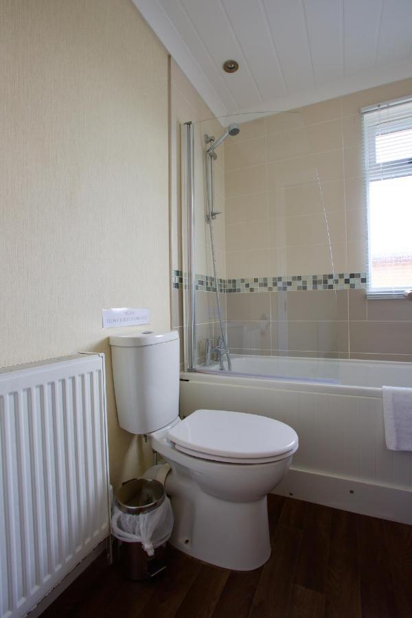 Lovely 3-Bed Cottage In Ely Bagian luar foto
